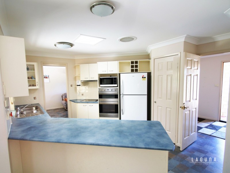 4  Elms Court, Southside QLD 4570