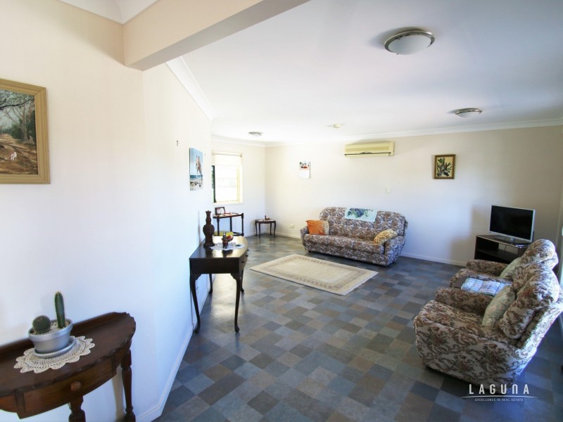 4  Elms Court, Southside QLD 4570