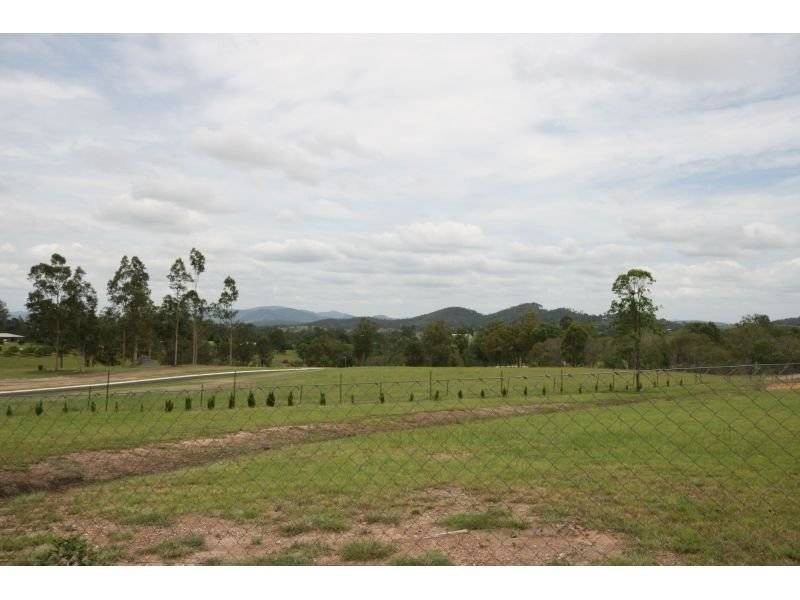 Araluen QLD 4570