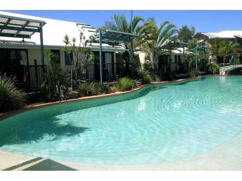 73 Hilton Terrace, Noosaville QLD 4566