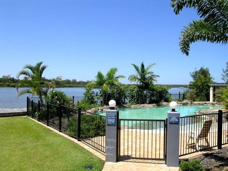 6 Noosa River Quays, Tewantin QLD 4565