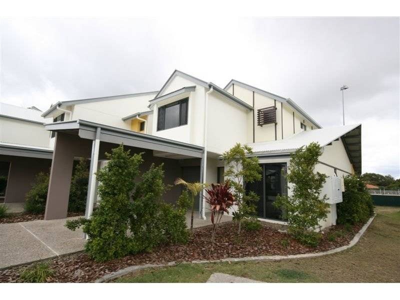 73 Hilton Terrace, Noosaville QLD 4566