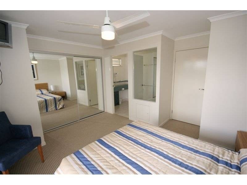 73 Hilton Terrace, Noosaville QLD 4566