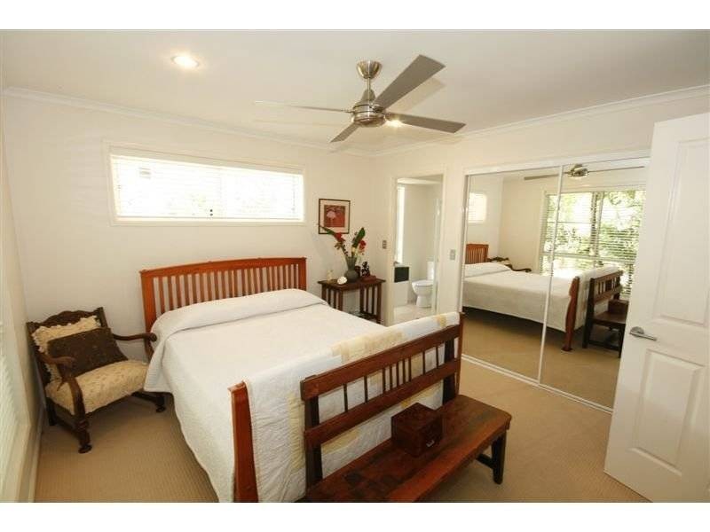 3 Liberty Place, Sunrise Beach QLD 4567