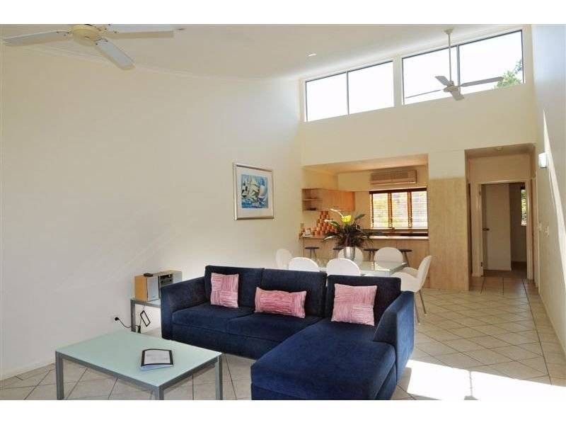 7 James Street, Noosaville QLD 4566