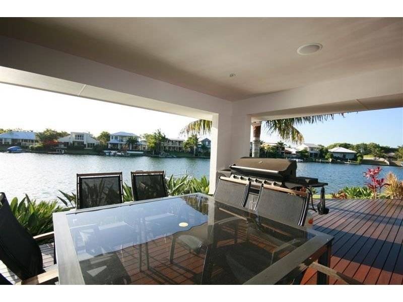 22 Topsails Place, Noosa Waters QLD 4566