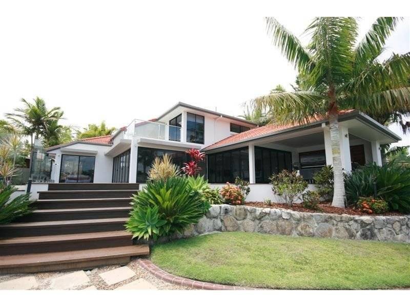 22 Topsails Place, Noosa Waters QLD 4566