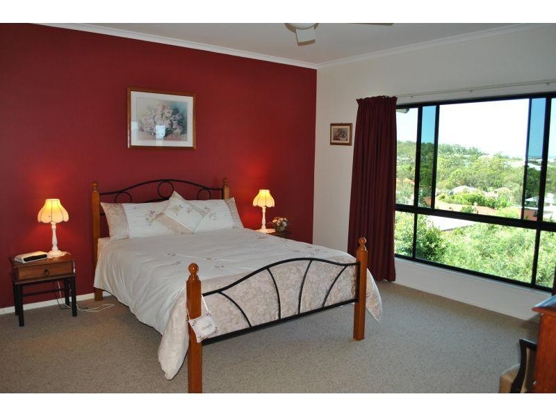 20 Forest Ridge Circuit, Peregian Springs QLD 4573