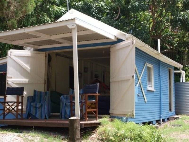 8 Boreen Parade, Boreen Point QLD 4565