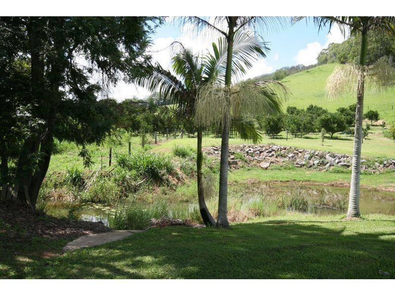 Goomboorian QLD 4570