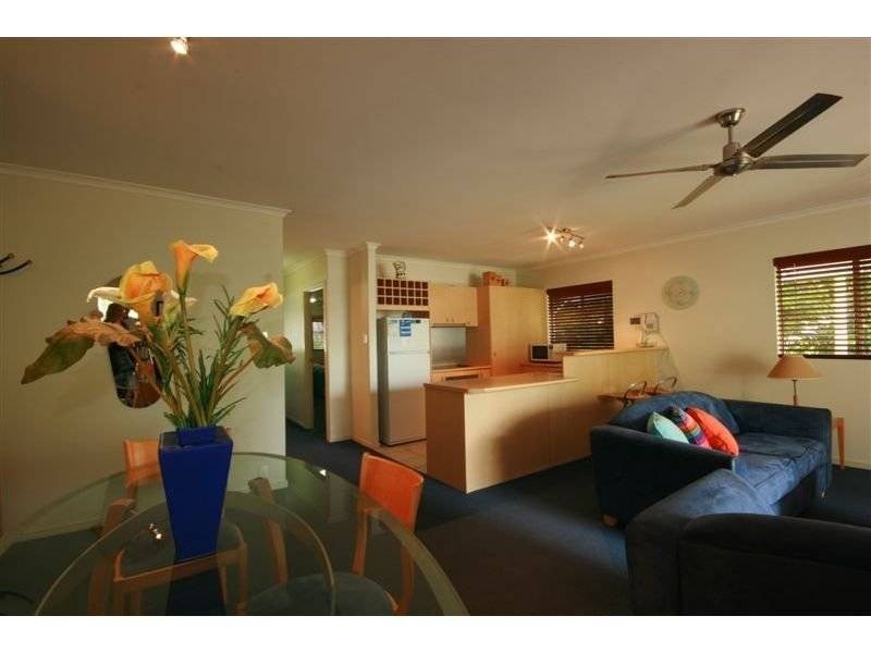 18/287 Gympie Terrace, Noosaville QLD 4566