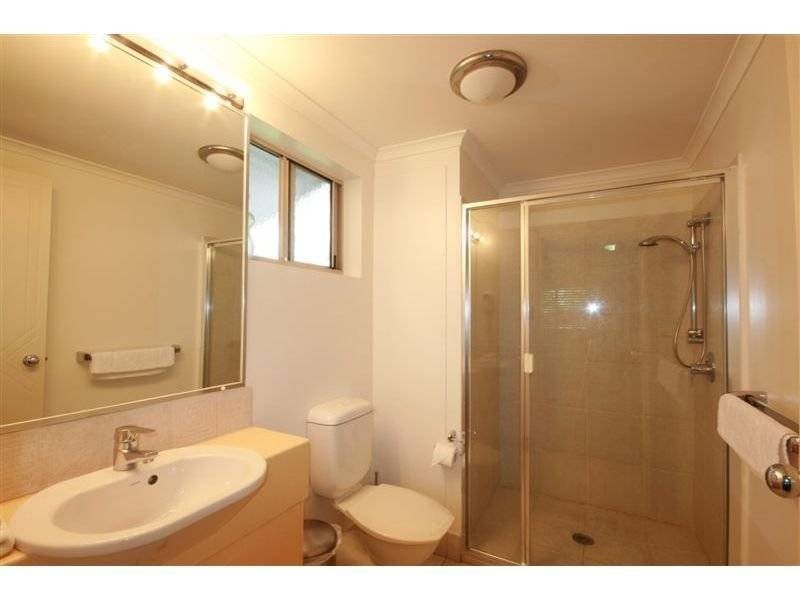 18/287 Gympie Terrace, Noosaville QLD 4566