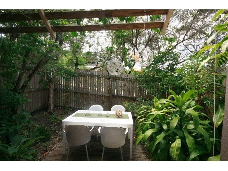 44 Orealla Crescent, Sunrise Beach QLD 4567