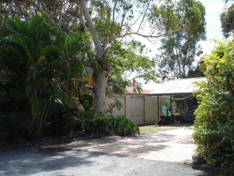 10 Jirrima Crescent, Cooroibah QLD 4565