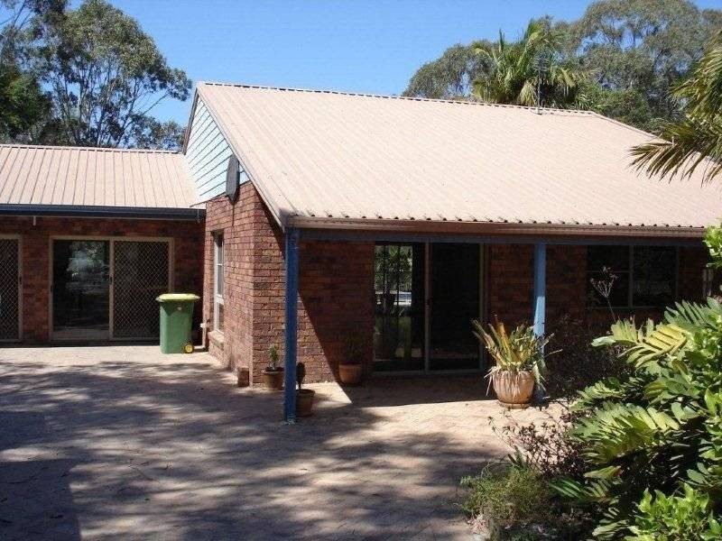 10 Jirrima Crescent, Cooroibah QLD 4565