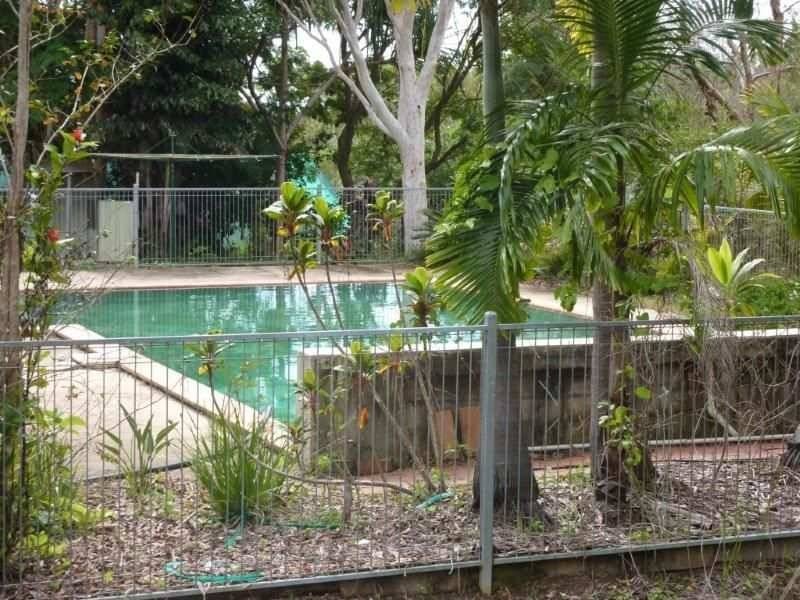 10 Jirrima Crescent, Cooroibah QLD 4565