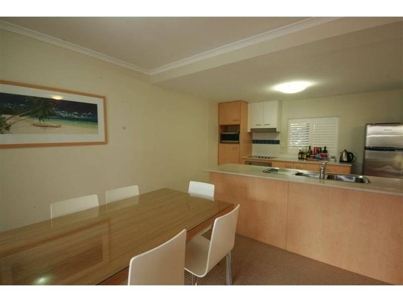 73 Hilton Terrace, Noosaville QLD 4566
