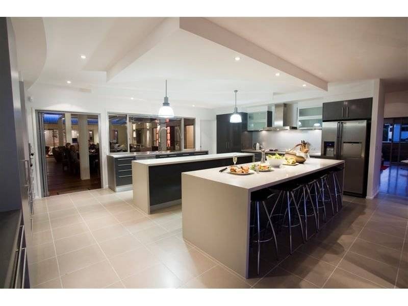 9 Habitat Place, Noosa Heads QLD 4567