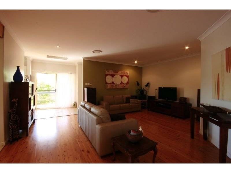8 Dirum Court, Tewantin QLD 4565