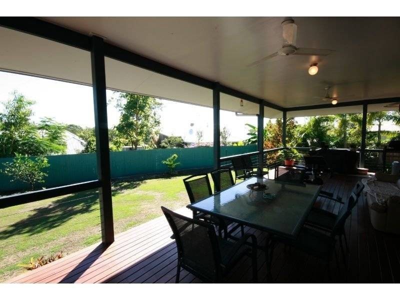 8 Dirum Court, Tewantin QLD 4565