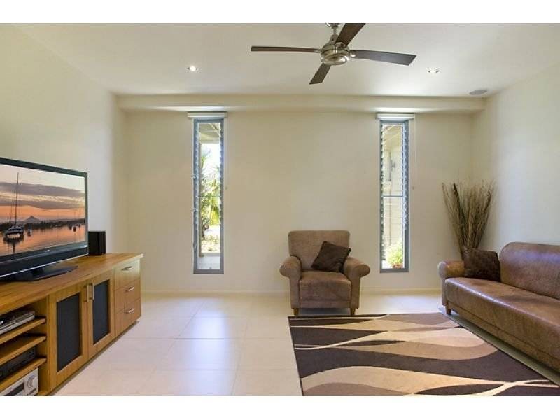 70 Edington Drive, Cooroibah QLD 4565