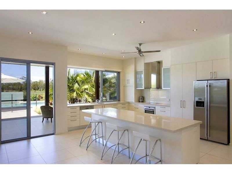 70 Edington Drive, Cooroibah QLD 4565