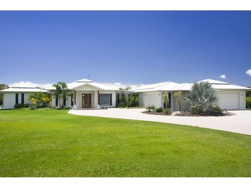 70 Edington Drive, Cooroibah QLD 4565