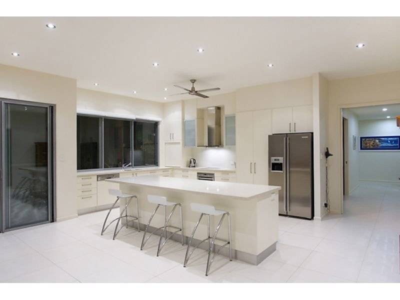 70 Edington Drive, Cooroibah QLD 4565