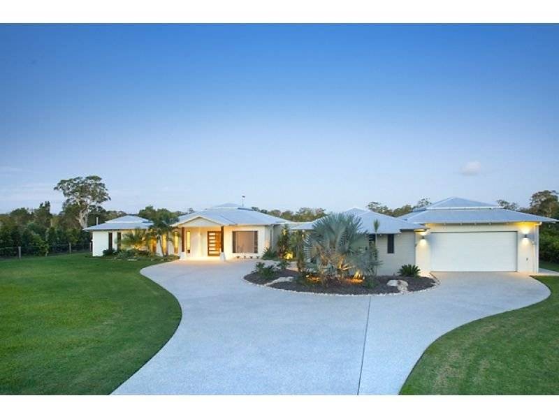 70 Edington Drive, Cooroibah QLD 4565