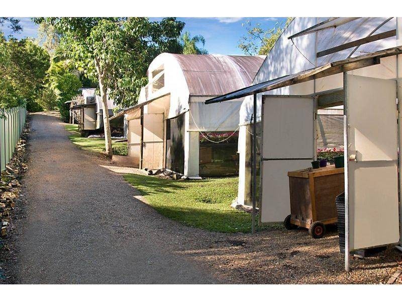 10 Wilkes Court, Tinbeerwah QLD 4563