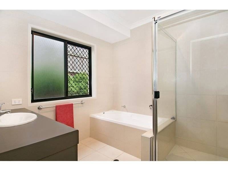 1 Red Ash Court, Palmwoods QLD 4555