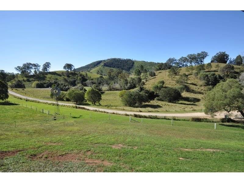 Goomboorian QLD 4570