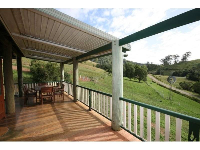 Goomboorian QLD 4570