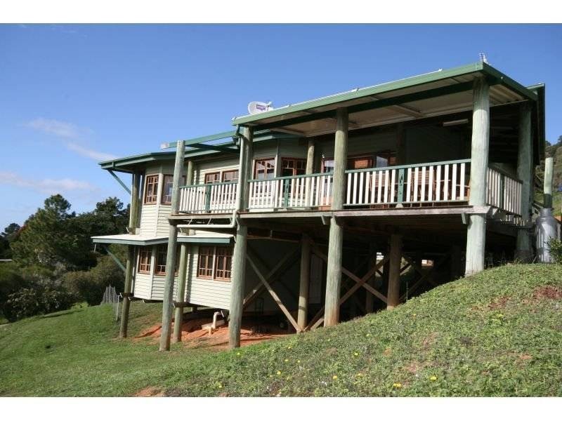 Goomboorian QLD 4570