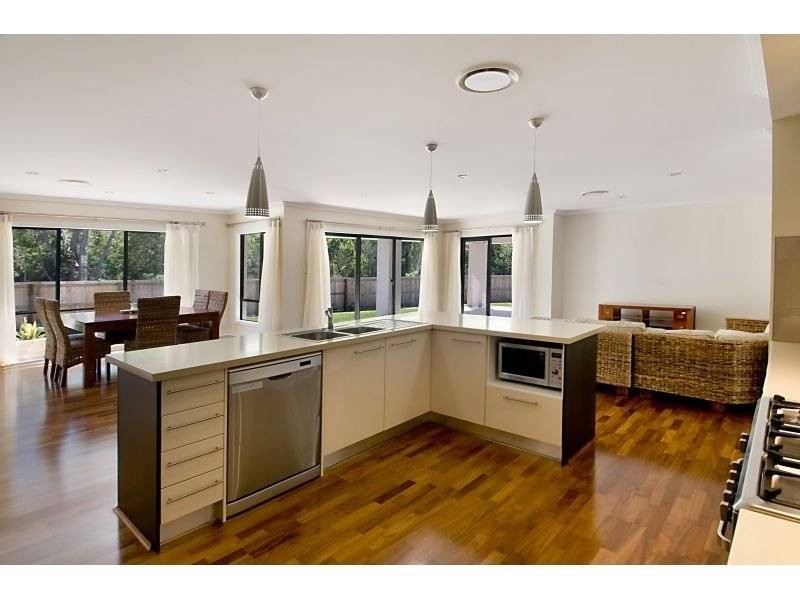 30 Attenuatta Place, Noosaville QLD 4566