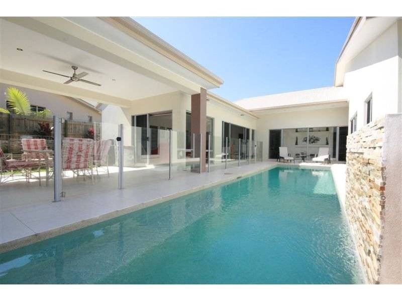 27 Jacksonia Place, Noosaville QLD 4566