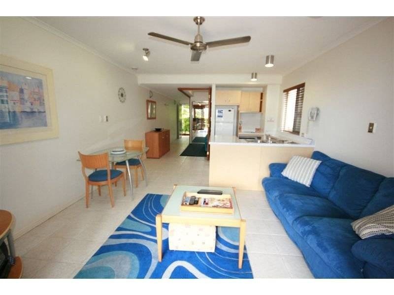 6/287 Gympie Terrace, Noosaville QLD 4566
