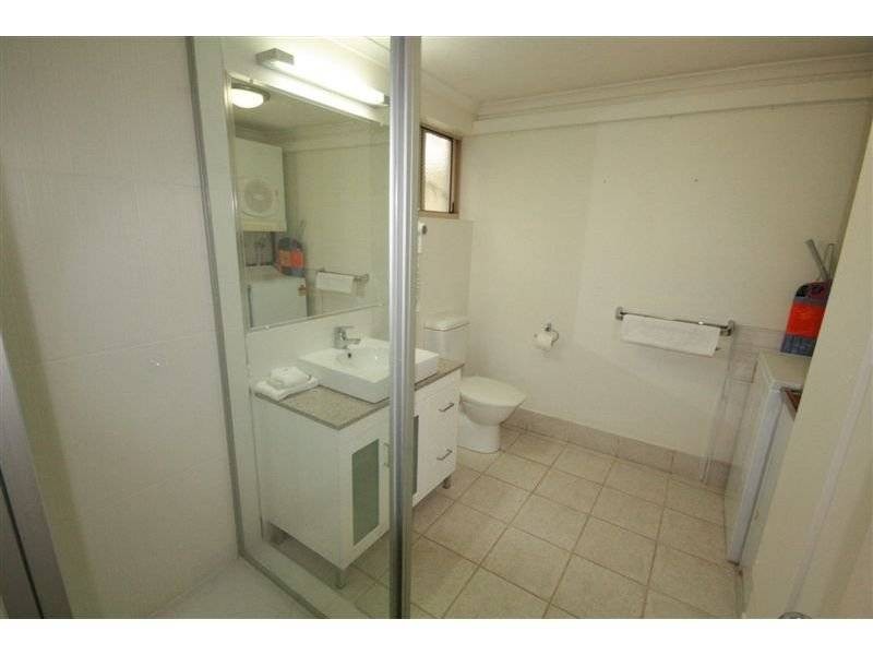 6/287 Gympie Terrace, Noosaville QLD 4566
