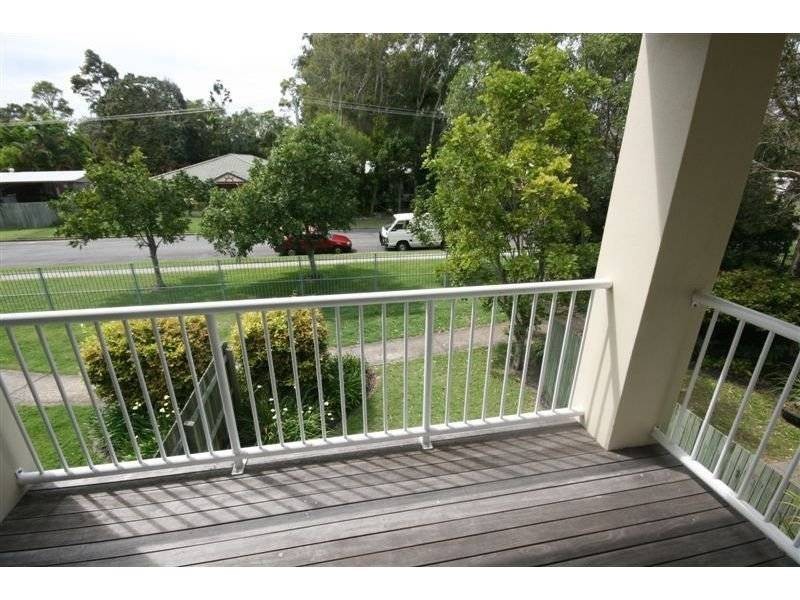 24/18 Lake Weyba Drive, Noosaville QLD 4566