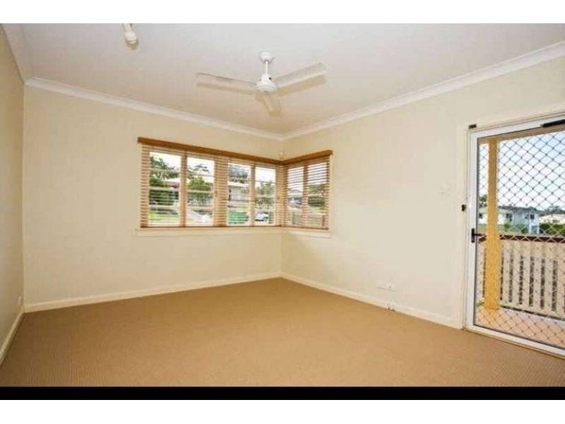 18 Walsh Court, Monkland QLD 4570