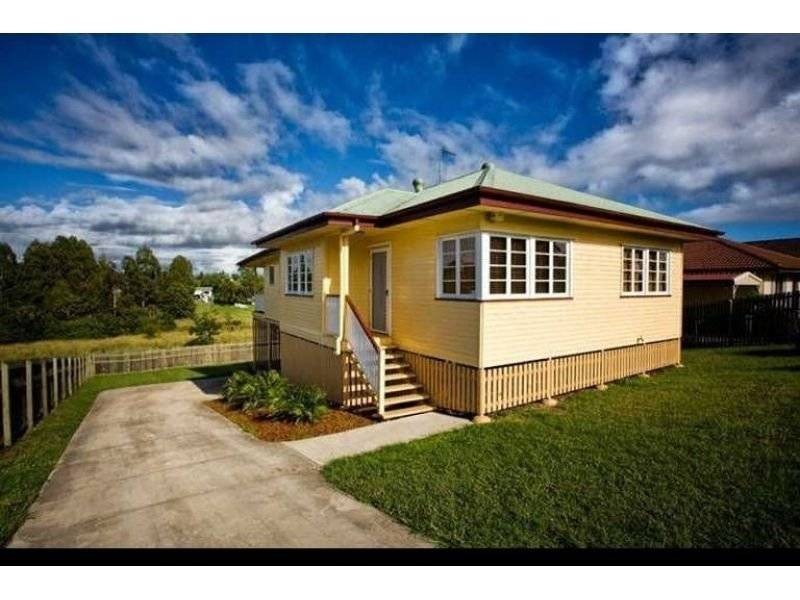 18 Walsh Court, Monkland QLD 4570