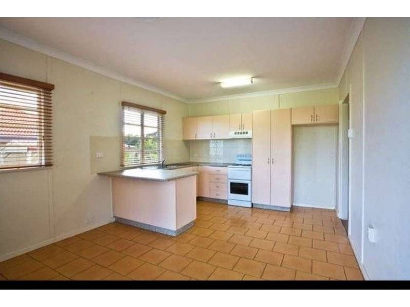 18 Walsh Court, Monkland QLD 4570