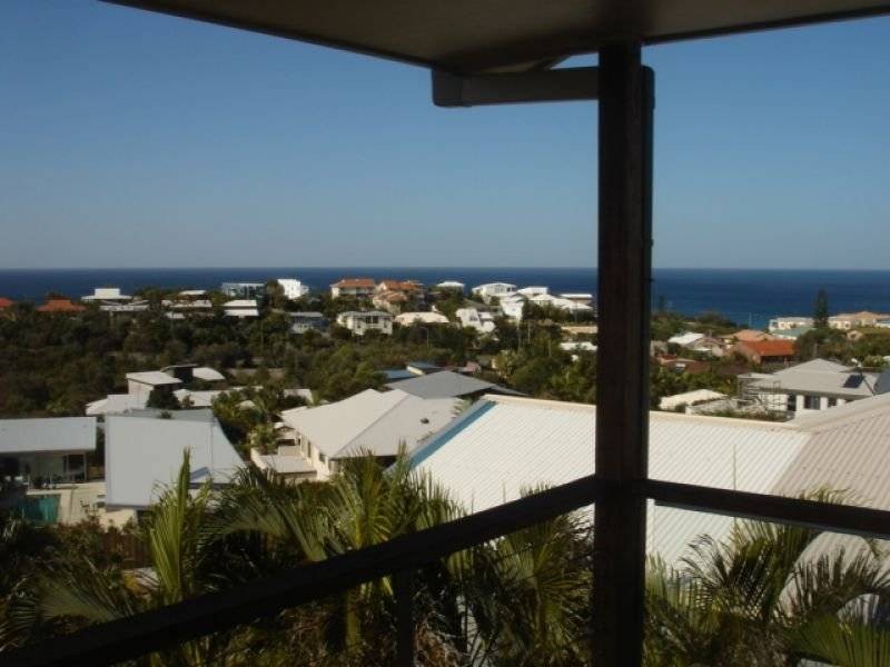 22 Southern Cross Parade, Sunrise Beach QLD 4567