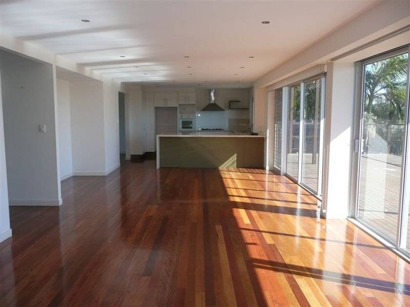 22 Southern Cross Parade, Sunrise Beach QLD 4567