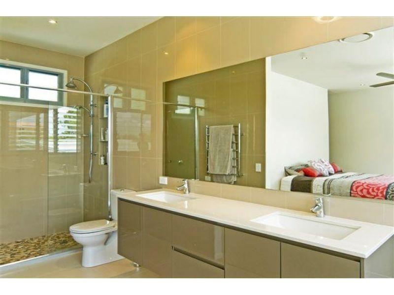 31 Regatta Circuit, Noosa Waters QLD 4566