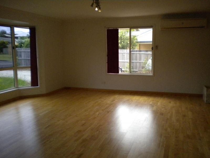 5 Gympie View Drive, Southside QLD 4570