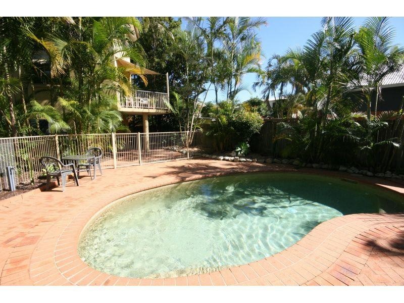 4/16 Howard Street, Noosaville QLD 4566