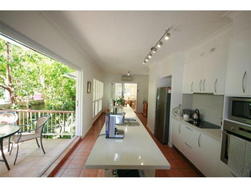 1/3 William Street, Noosaville QLD 4566