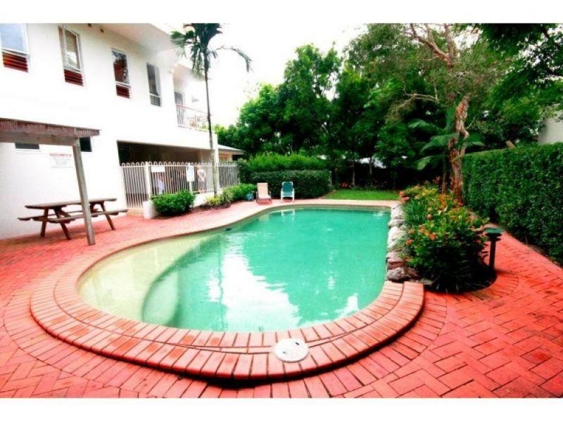 1/3 William Street, Noosaville QLD 4566