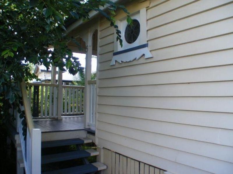 5 Crown Road, Gympie QLD 4570